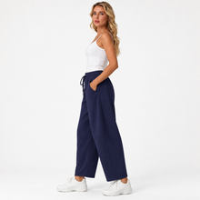 Charger l'image dans la galerie, Women’s Relaxed Barrel-Leg Ankle Pants with Drawstring & Pockets