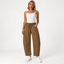 Charger l'image dans la galerie, Women’s Relaxed Barrel-Leg Ankle Pants with Drawstring &amp; Pockets
